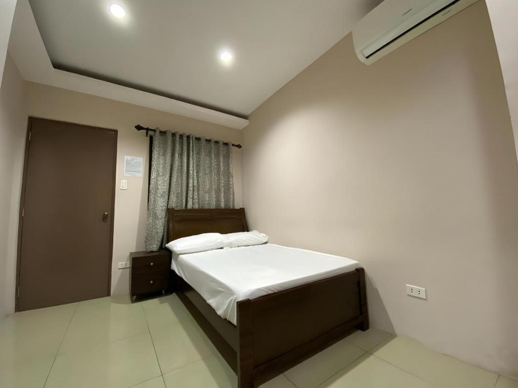 Oyo 766 Ichehan Apartments Μανίλα Εξωτερικό φωτογραφία